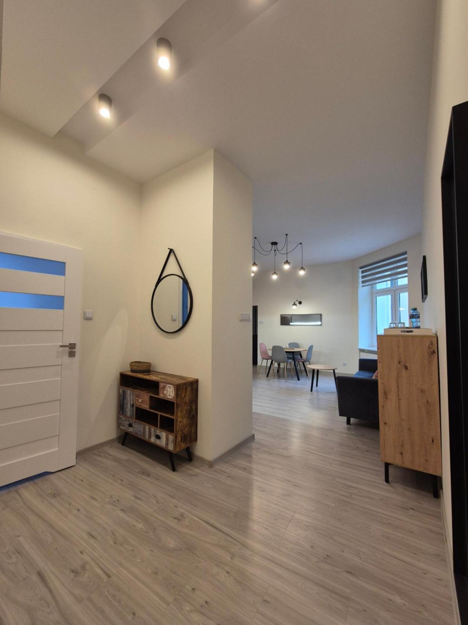 Duzy Komfortowy Apartament W Samym Centrum Przy Manufaktura I Piotrkowska, Blisko Zoo, Fala Διαμέρισμα Λοτζ Εξωτερικό φωτογραφία